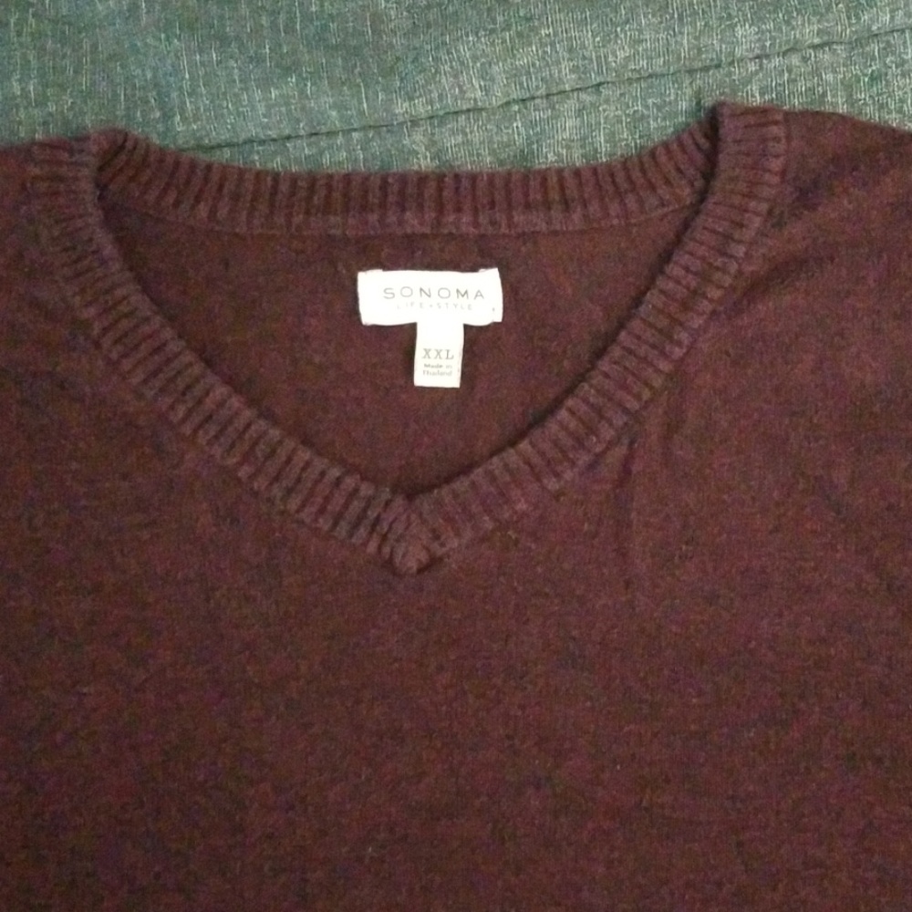 Men's sweater burgundy.  XXL.